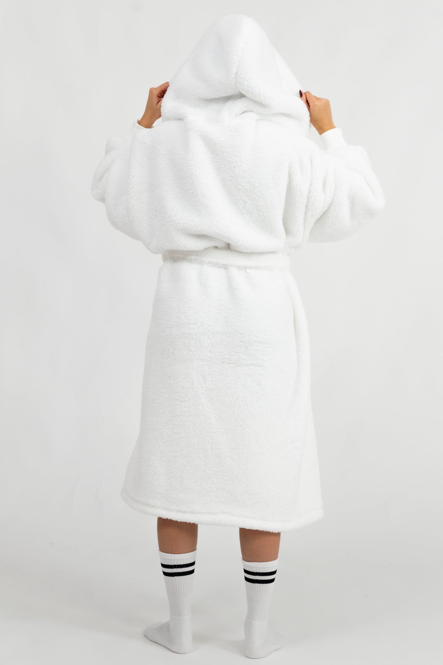 Sněhově bílý Župan