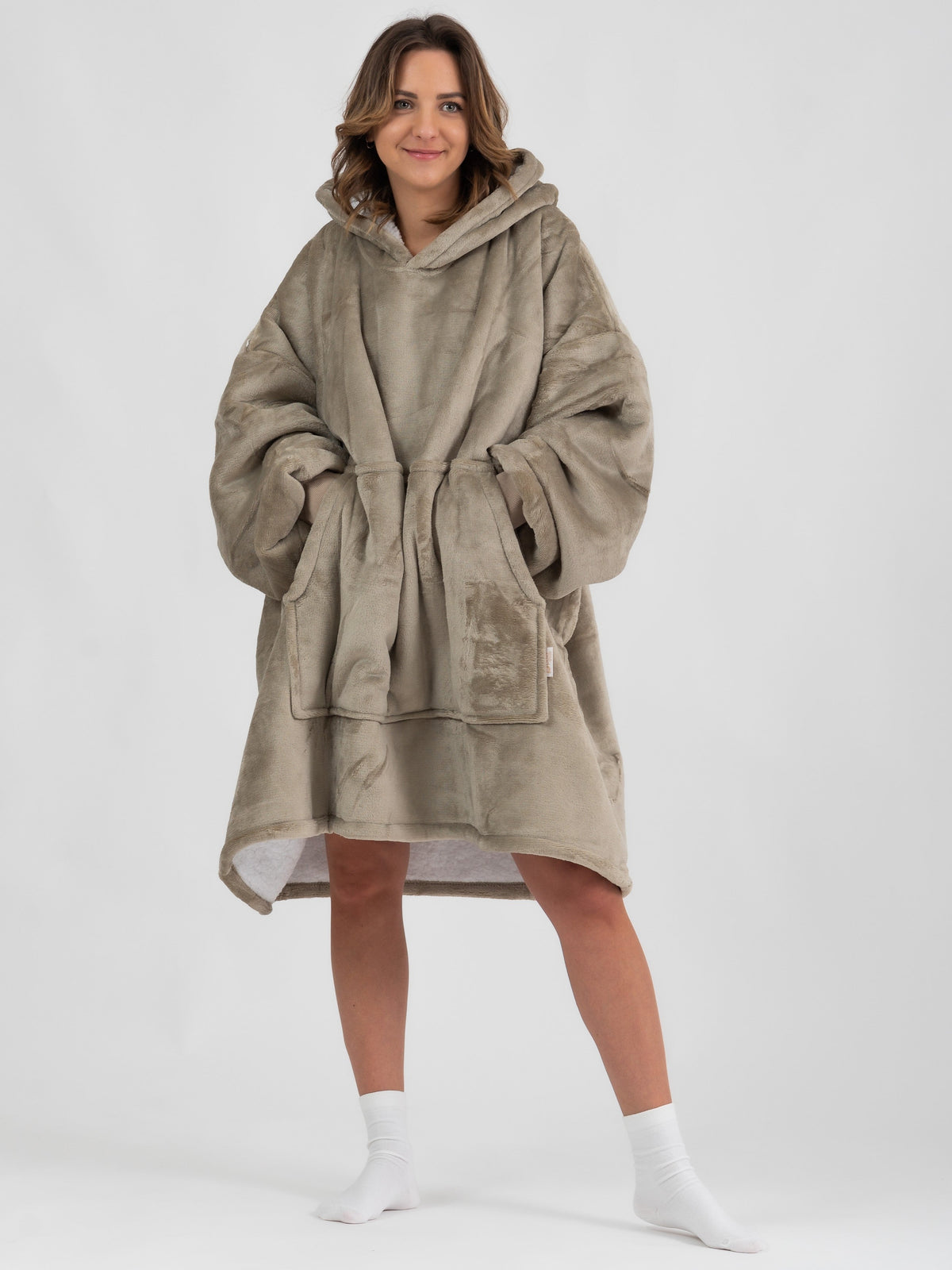 Khaki Puló